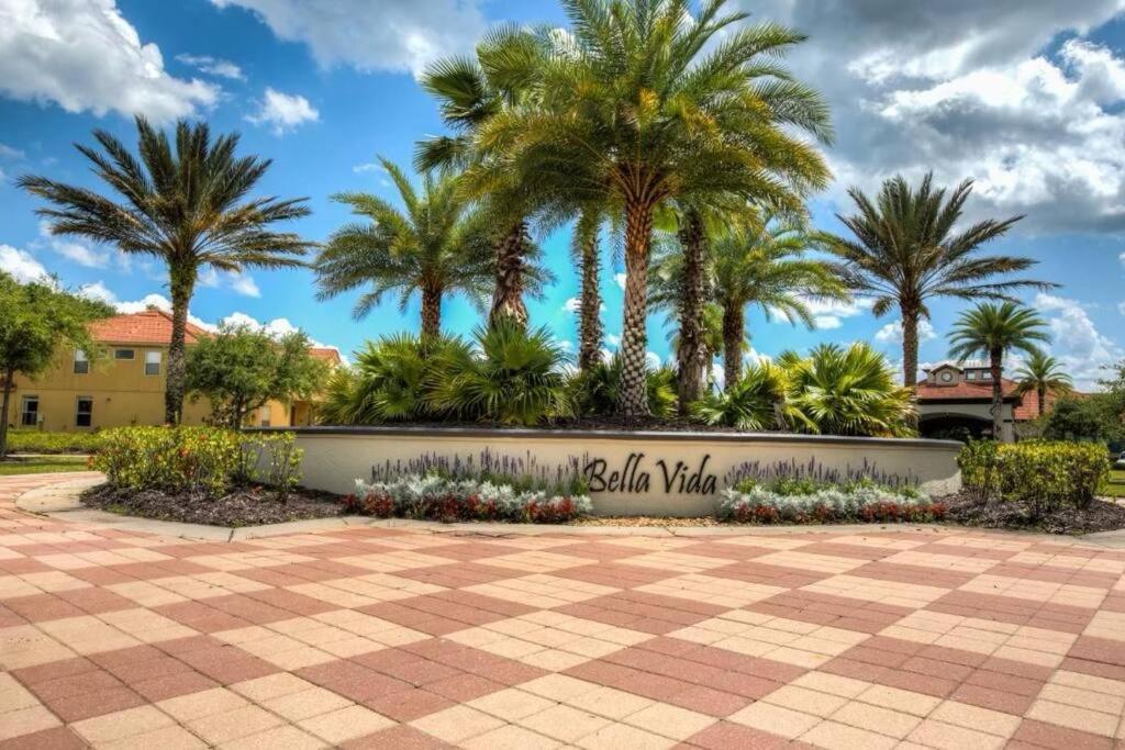 Luxurious 8 Bedroom In Bella Vida With Private Pool And Casa de férias Kissimmee